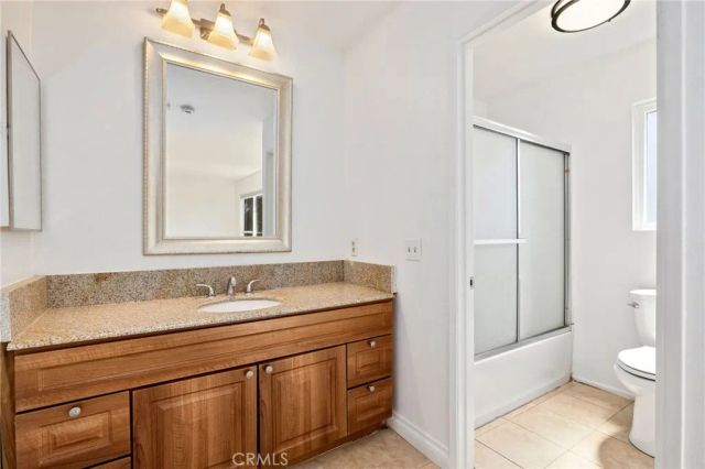1230 S Barranca Avenue F, Glendora, CA 91740