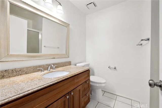 1230 S Barranca Avenue F, Glendora, CA 91740