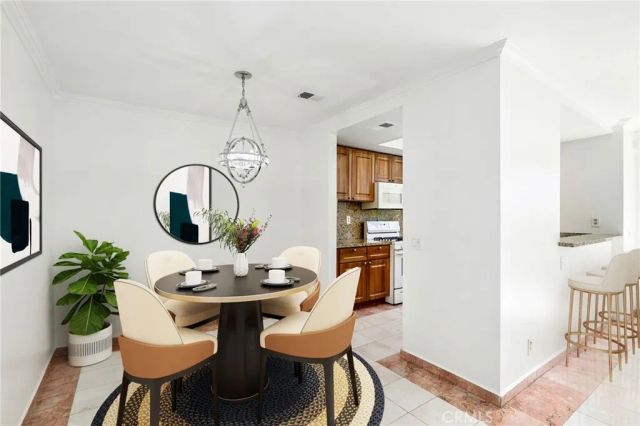 1230 S Barranca Avenue F, Glendora, CA 91740