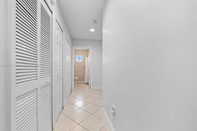21444 SW 128th Pl 1, Miami, FL 33177