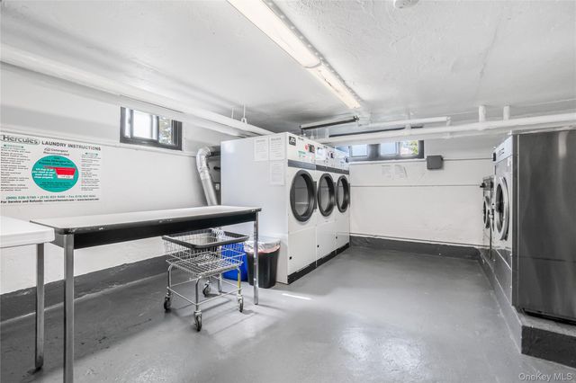 218-12 43rd Avenue 2E, Bayside, NY 11361