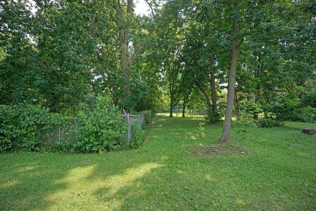 573 11th PLACE, Kenosha, WI 53140