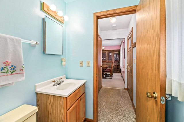 4327 99th STREET, Wauwatosa, WI 53222