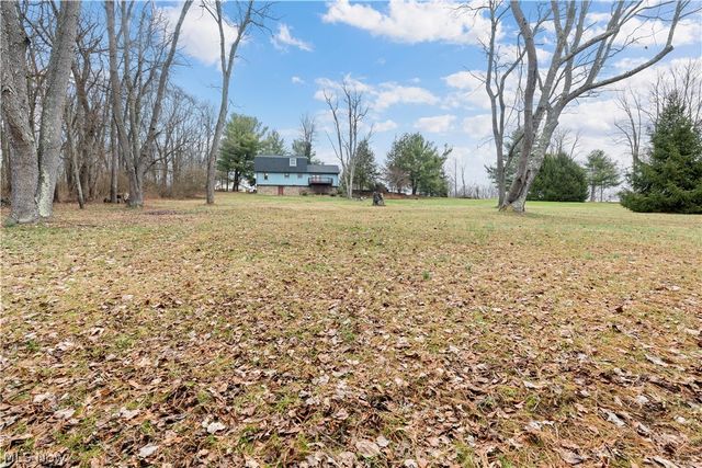 7589 Belp Cove, Millersburg, OH 44654
