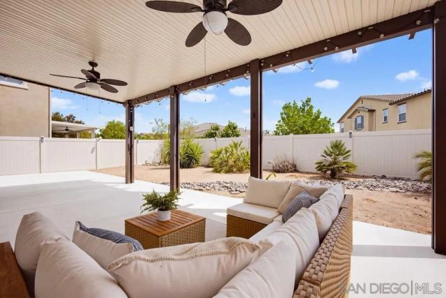 31217 Whistling Acres Dr, Temecula, CA 92591