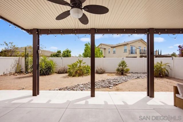 31217 Whistling Acres Dr, Temecula, CA 92591