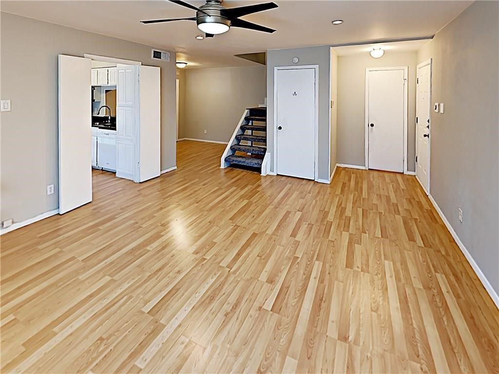 336 Melrose Drive 5D, Richardson, TX 75080