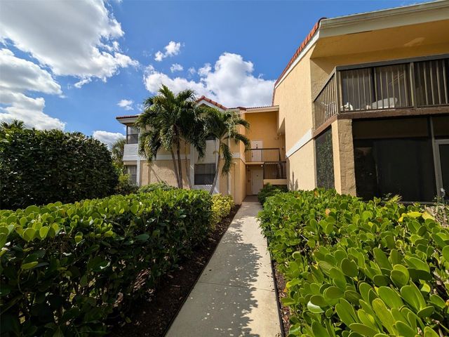 5741 Riverside Drive 201, Coral Springs, FL 33067