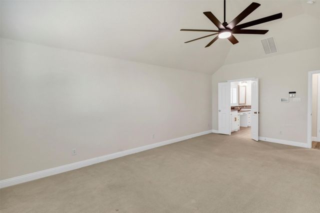 1928 Crested Ridge Road, Fort Worth, TX 76008