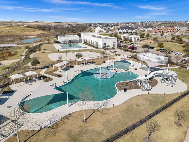 1928 Crested Ridge Road, Fort Worth, TX 76008