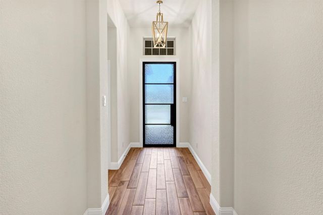 1928 Crested Ridge Road, Fort Worth, TX 76008