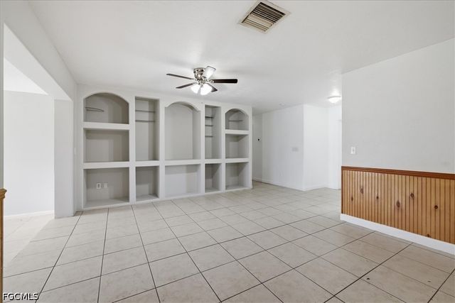 2540 SE 25th AVE, Cape Coral, FL 33904
