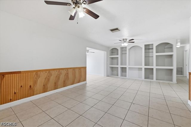 2540 SE 25th AVE, Cape Coral, FL 33904