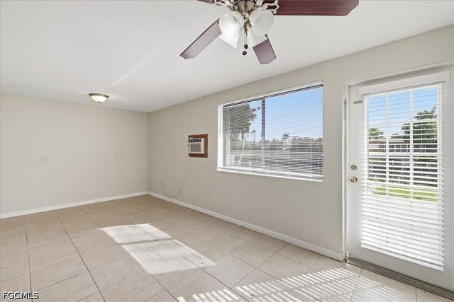 2540 SE 25th AVE, Cape Coral, FL 33904