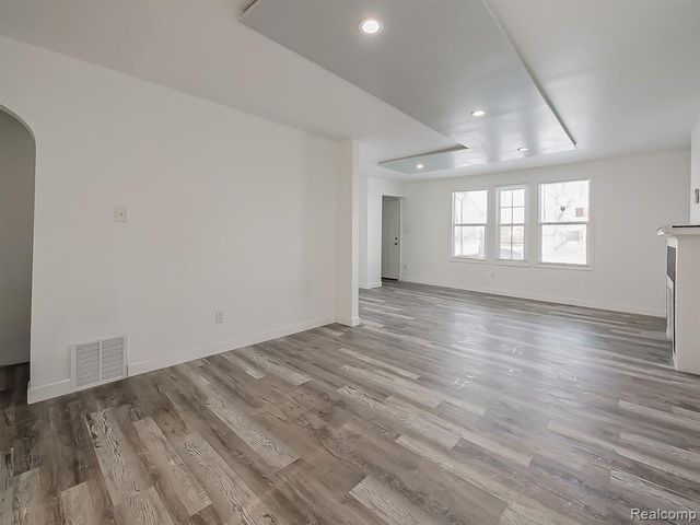 14250 Elmdale Street, Detroit, MI 48213