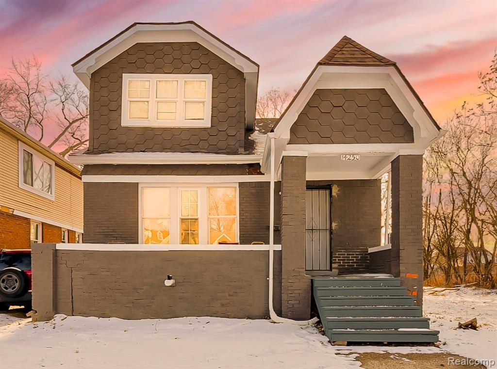 14250 Elmdale Street, Detroit, MI 48213