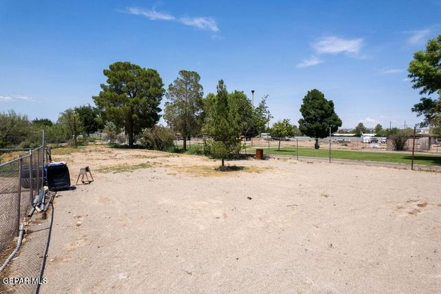 1817 POR FIN Lane, El Paso, TX 79907