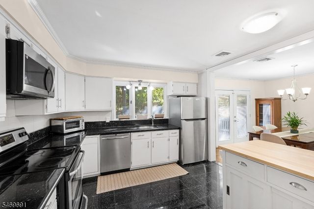 41 East Shore Trail, Sparta Twp., NJ 07871