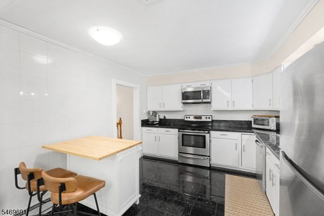 41 East Shore Trail, Sparta Twp., NJ 07871