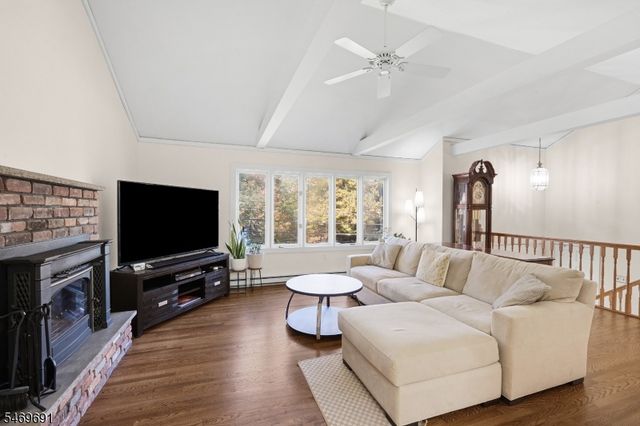 41 East Shore Trail, Sparta Twp., NJ 07871