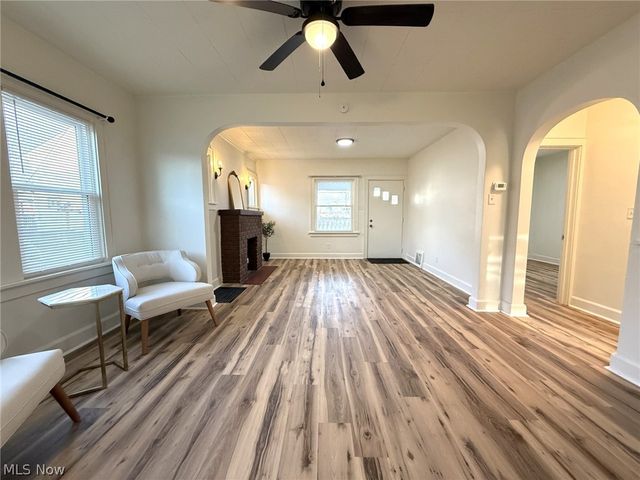 1825 Bernice Court NE, Canton, OH 44705