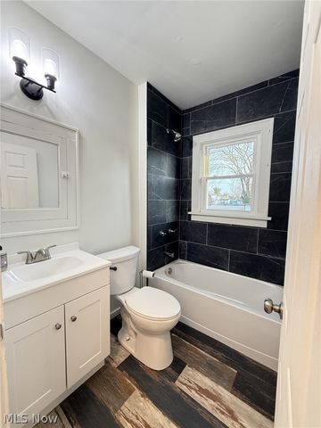 1825 Bernice Court NE, Canton, OH 44705