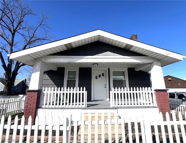 1825 Bernice Court NE, Canton, OH 44705