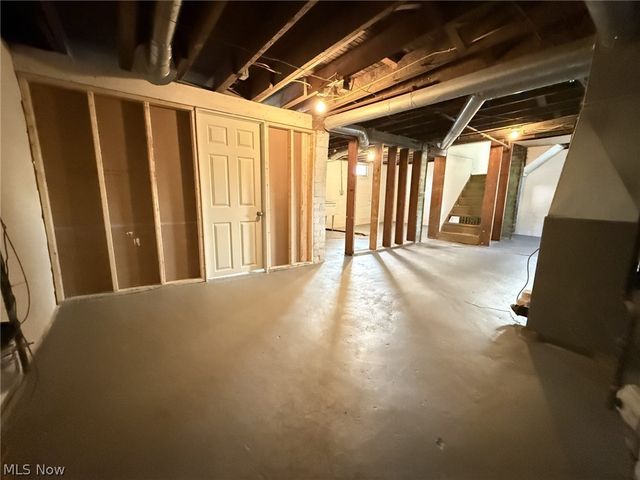 1825 Bernice Court NE, Canton, OH 44705