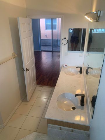 2215 HYPOLUXO Road, Lake Worth, FL 33462