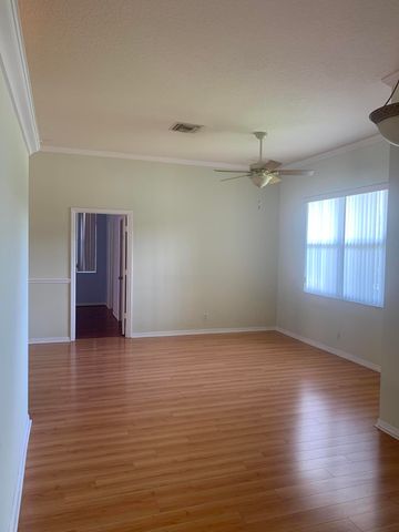 2215 HYPOLUXO Road, Lake Worth, FL 33462