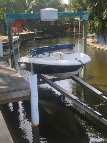 2215 HYPOLUXO Road, Lake Worth, FL 33462
