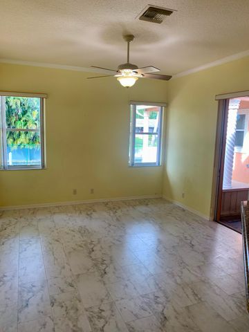 2215 HYPOLUXO Road, Lake Worth, FL 33462