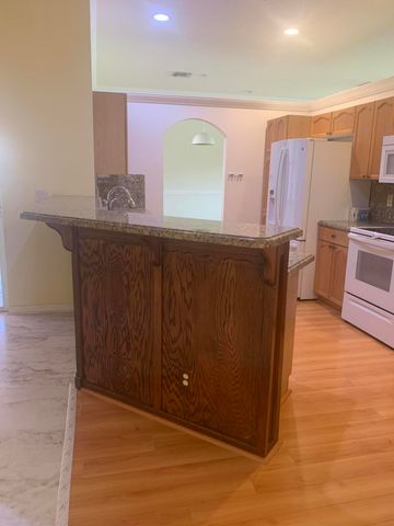 2215 HYPOLUXO Road, Lake Worth, FL 33462