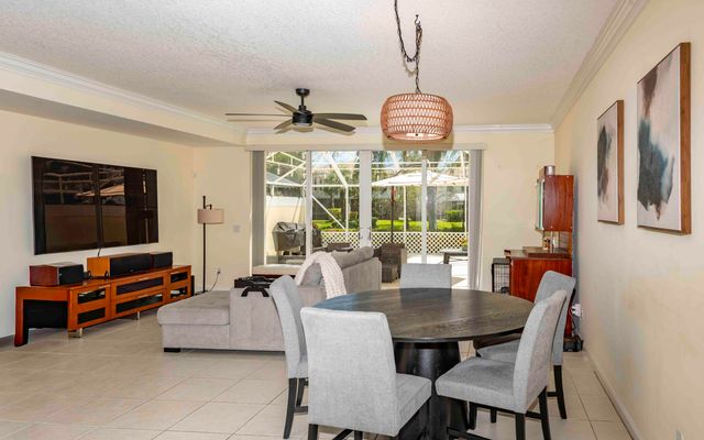 154 Santa Barbara Way, Palm Beach Gardens, FL 33410