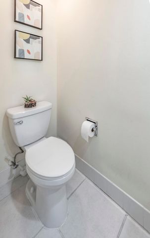 154 Santa Barbara Way, Palm Beach Gardens, FL 33410