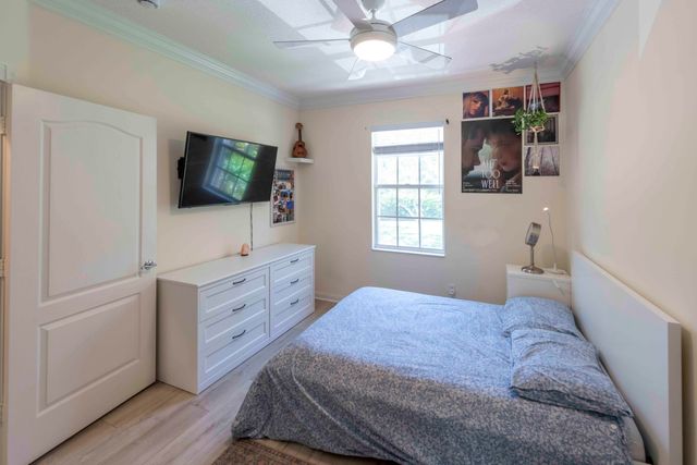 154 Santa Barbara Way, Palm Beach Gardens, FL 33410