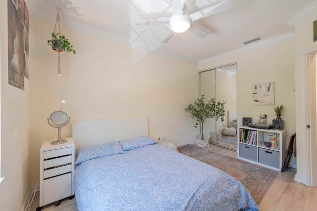 154 Santa Barbara Way, Palm Beach Gardens, FL 33410