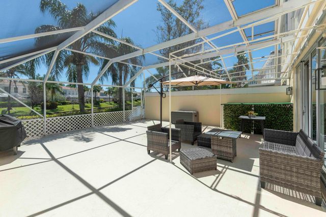 154 Santa Barbara Way, Palm Beach Gardens, FL 33410