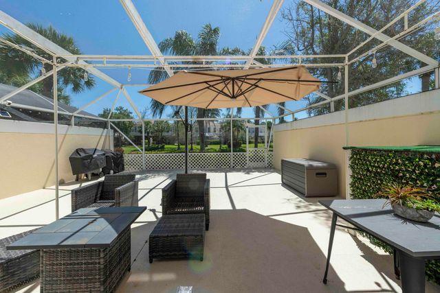 154 Santa Barbara Way, Palm Beach Gardens, FL 33410