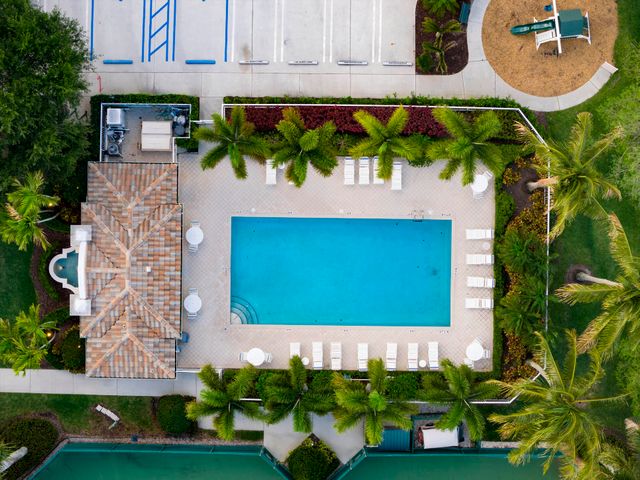 154 Santa Barbara Way, Palm Beach Gardens, FL 33410