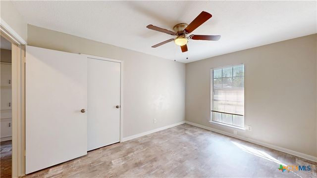 1708 Kangaroo Avenue, Killeen, TX 76543