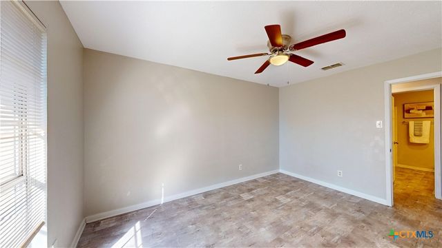 1708 Kangaroo Avenue, Killeen, TX 76543
