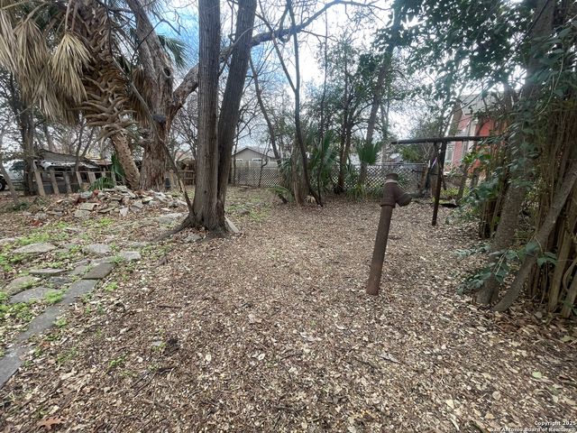 210 FLORIDA ST, San Antonio, TX 78210