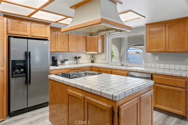 27444 Lakeview, Helendale, CA 92342