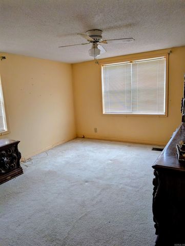 141 Hildreth, Camden, AR 71701