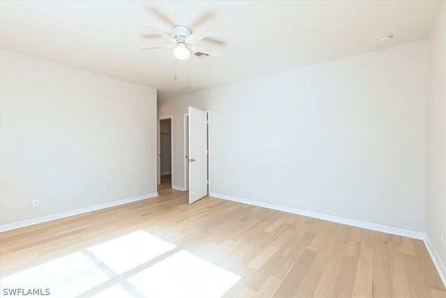 15389 Summit Place CIR 286, Naples, FL 34119