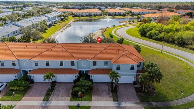 15389 Summit Place CIR 286, Naples, FL 34119