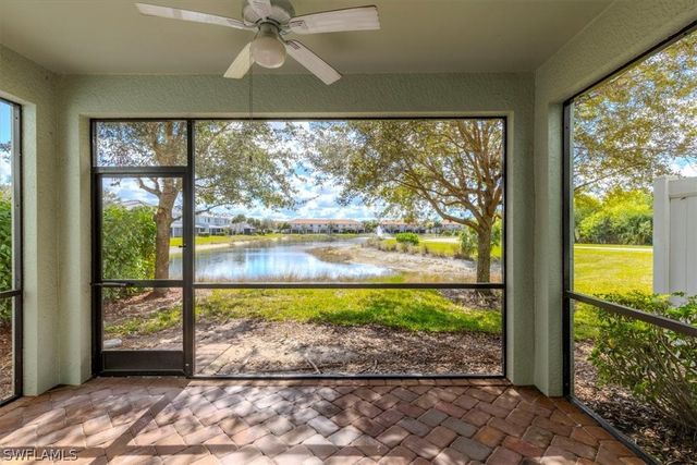 15389 Summit Place CIR 286, Naples, FL 34119