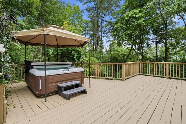 165 Amelia Lane, Blue Ridge, GA 30513