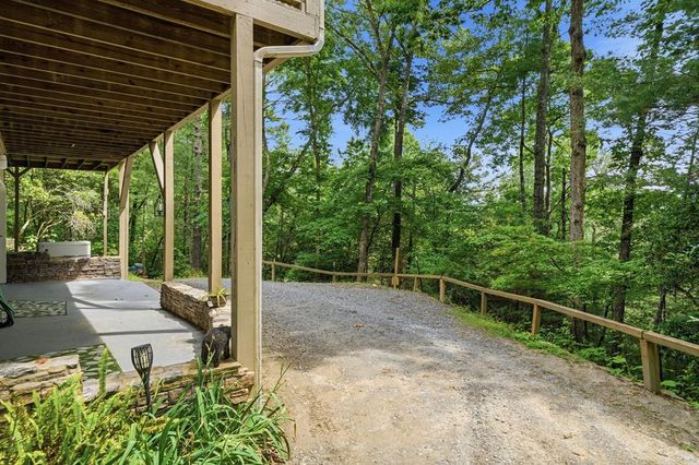 165 Amelia Lane, Blue Ridge, GA 30513